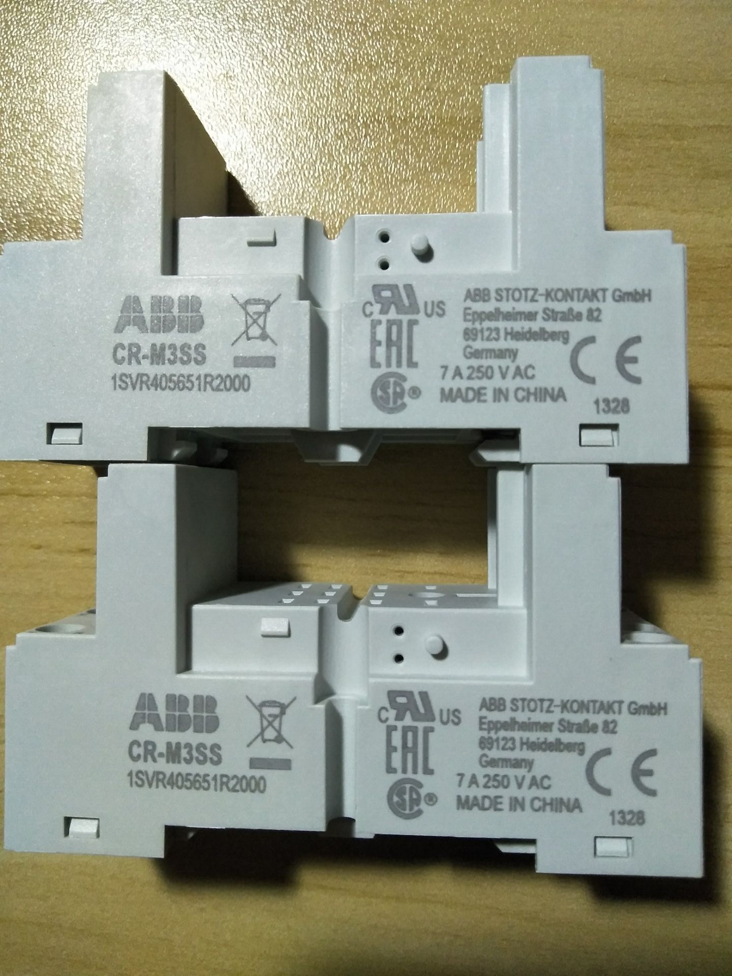 ABB继电器底座   CR-M3SS